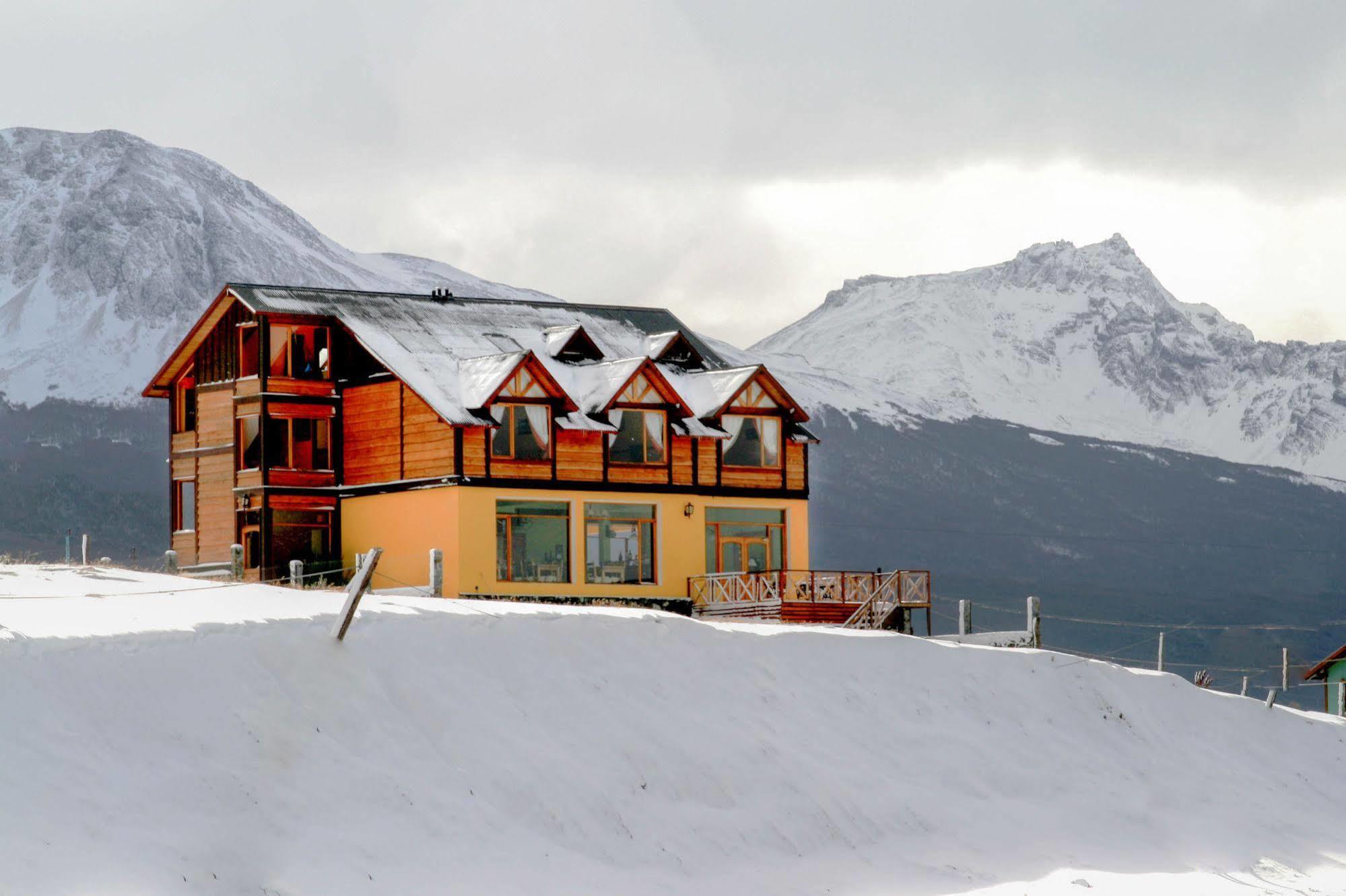 Tierra De Leyendas Ushuaia Esterno foto